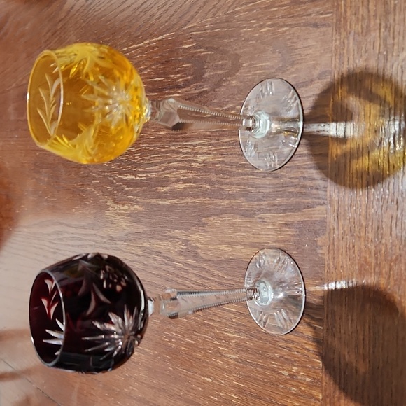 2 VINTAGE BOHEMIAN CUT TO CLEAR PORT WINE GLASSES - Picture 1 of 6